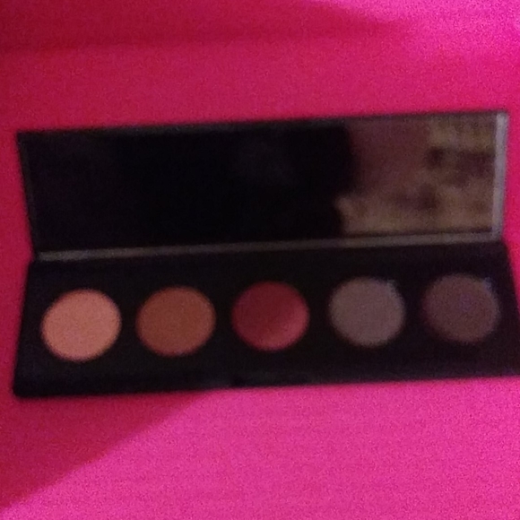 ๐SALE Bare Minerals Light Beige 9 piece Makeup Kit - Picture 7 of 10